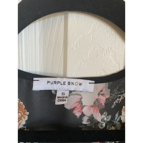 Black Rose Duster. Lightweight Sz. S By: Purple Snow - Picture 3 of 4